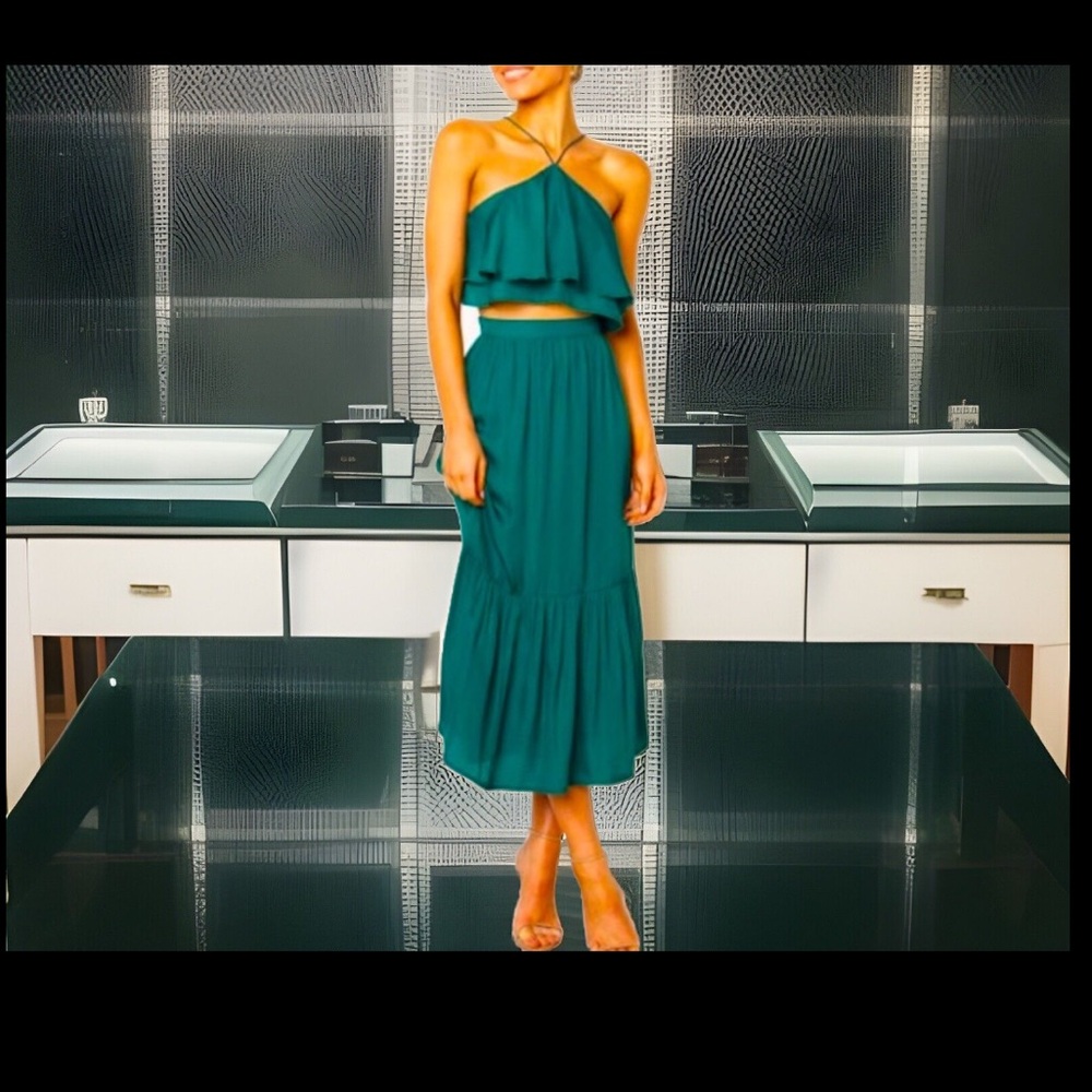 Vintage Style Skirt Set Green Frill Halter Neck Ruffle Design & Midi Maxi Skirt